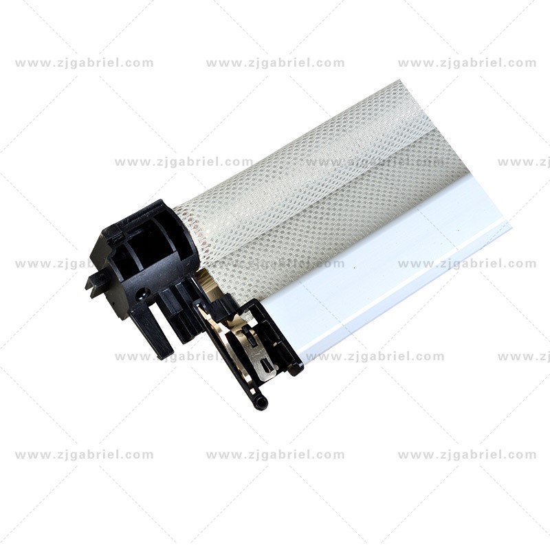 Car panoramic roof blind